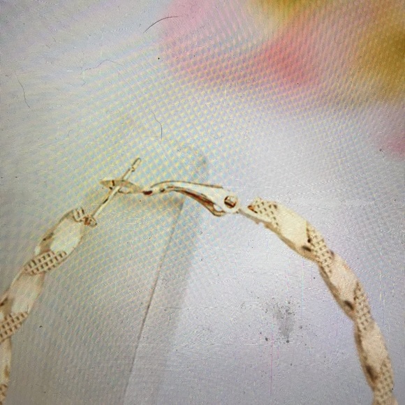 BN Exaggerated Ruili Gold Hoop Earrings - Picture 4 of 6